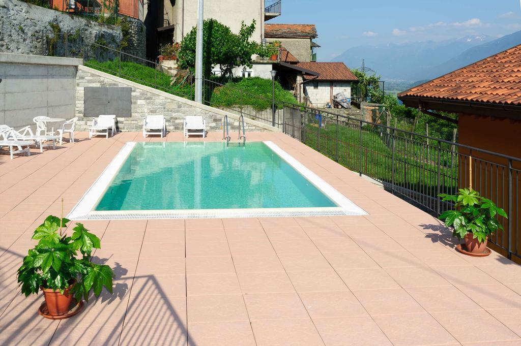 Appartamento Casa Ciclamino Vercana Camera foto