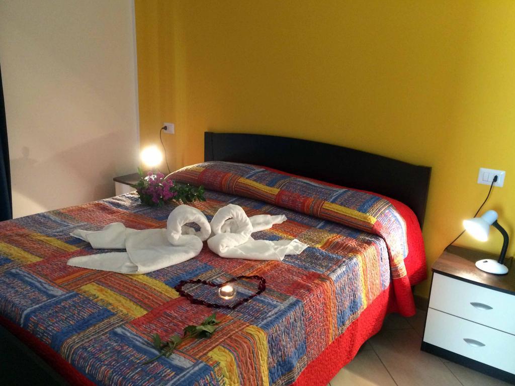 Appartamento Casa Ciclamino Vercana Esterno foto